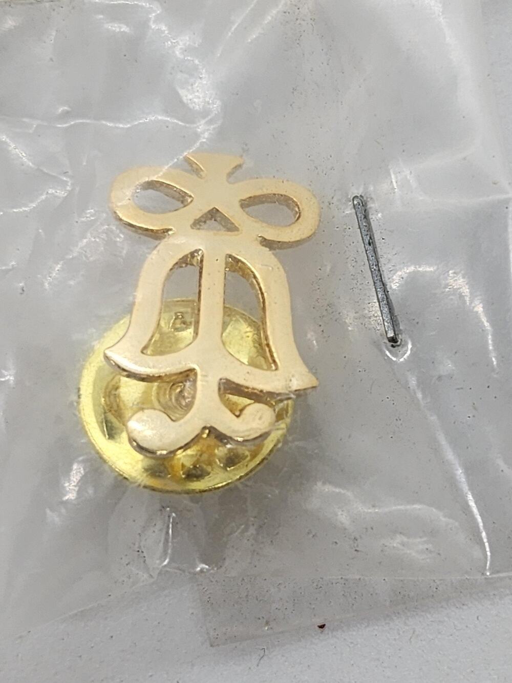 Vintage Gold Tone Tulip Flower Lapel Pin Bow Ribbon Openwork NOS Sealed